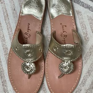 Jack Rogers NWOT Jacks Flat Sandal in Platinum.